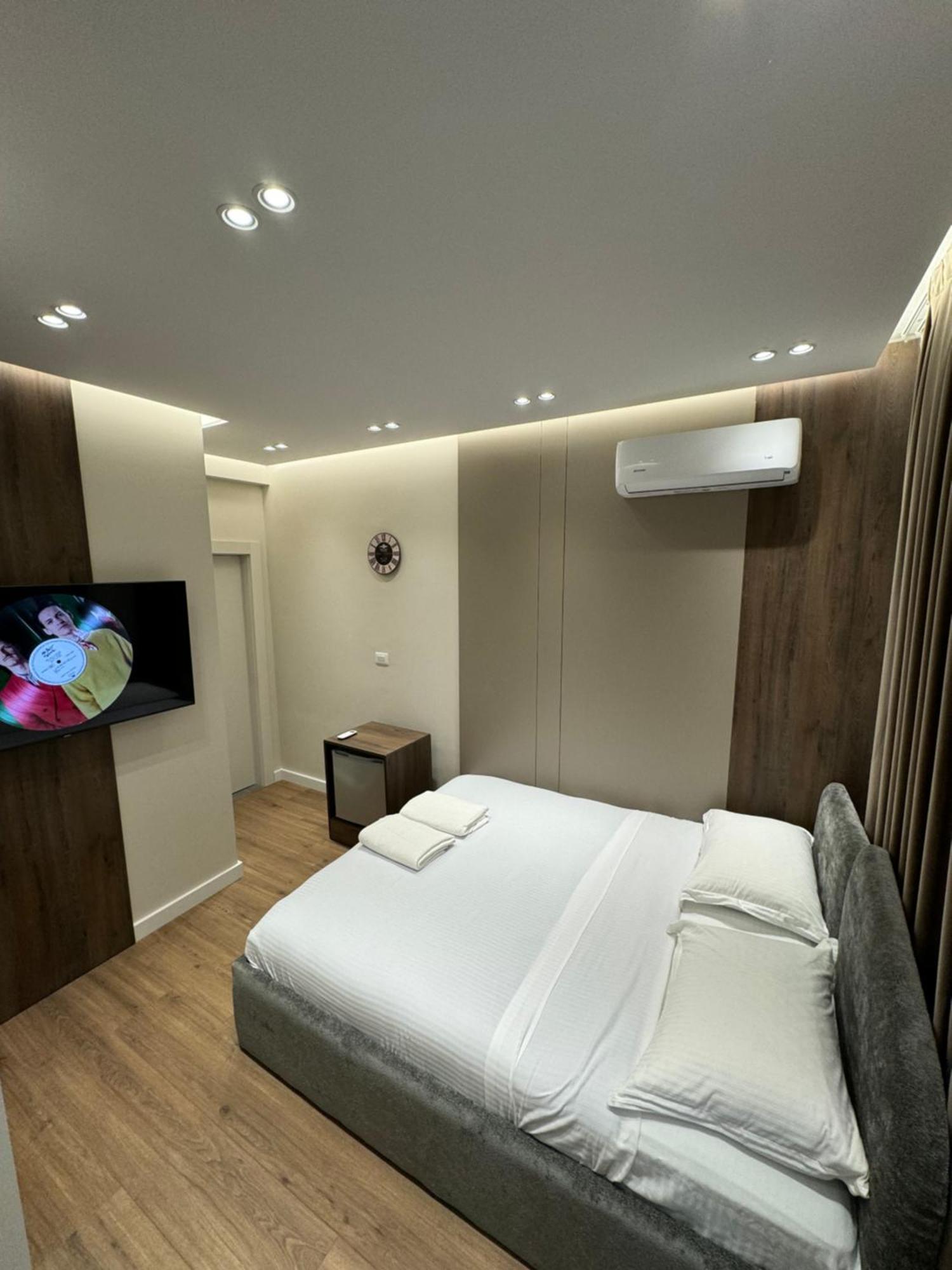 Lux Stay Tirana Exterior foto