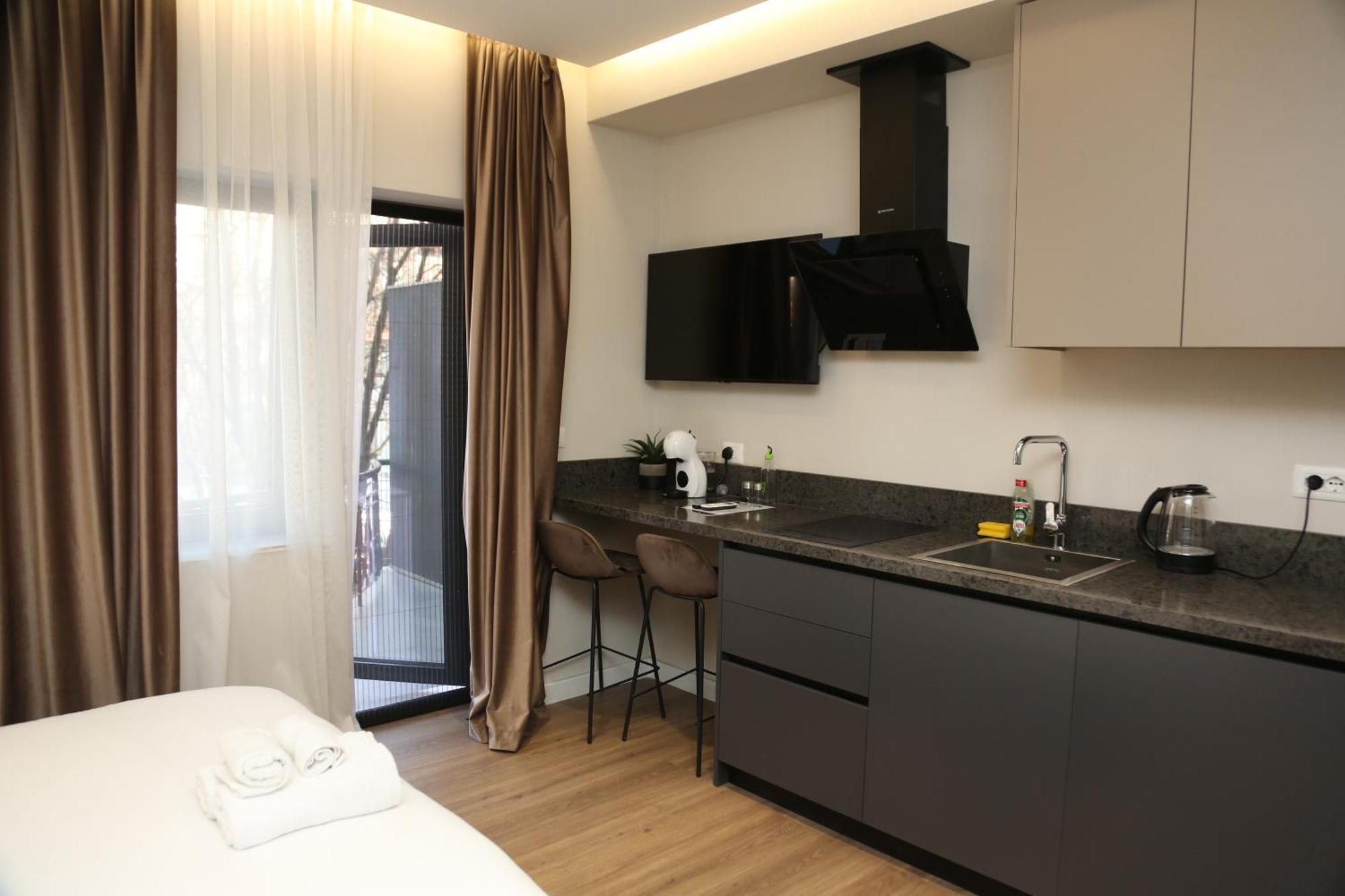 Lux Stay Tirana Exterior foto
